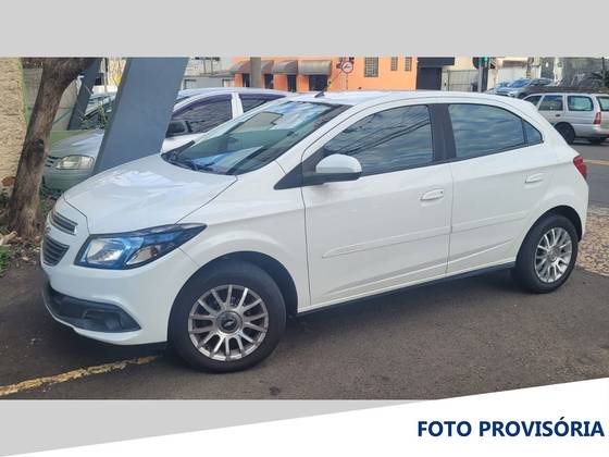 CHEVROLET ONIX 1.4 MPFI LT 8V FLEX 4P MANUAL